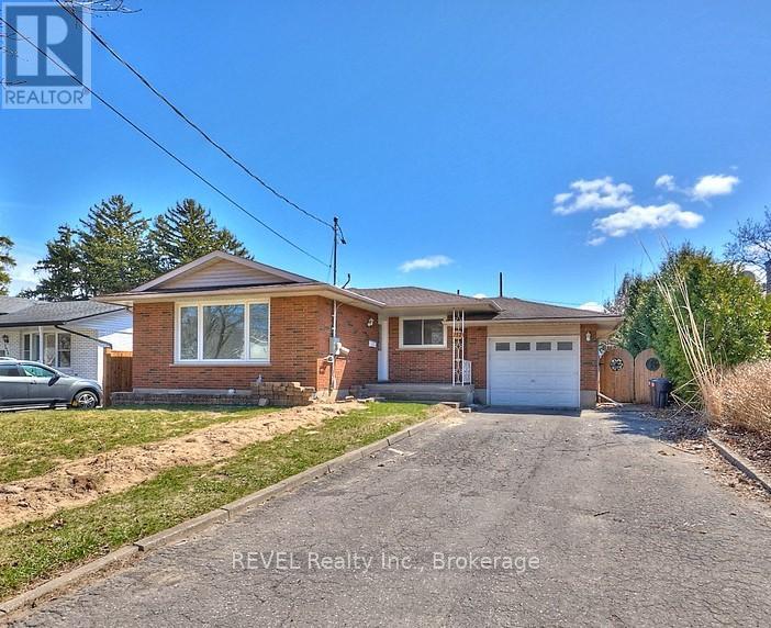 Other at 152 PARNELL STREET, St. Catharines (Vine/Linwell)