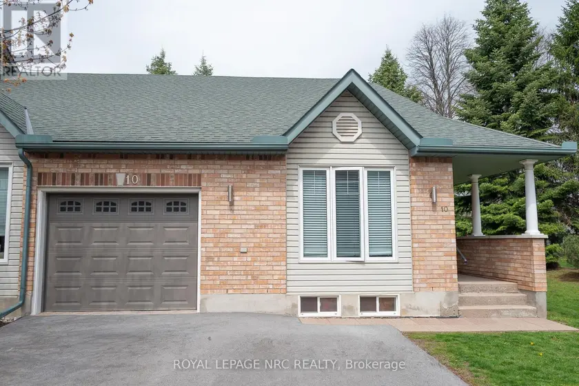 Townhouse at 10 - 3797 ORLANDO DRIVE, Niagara Falls