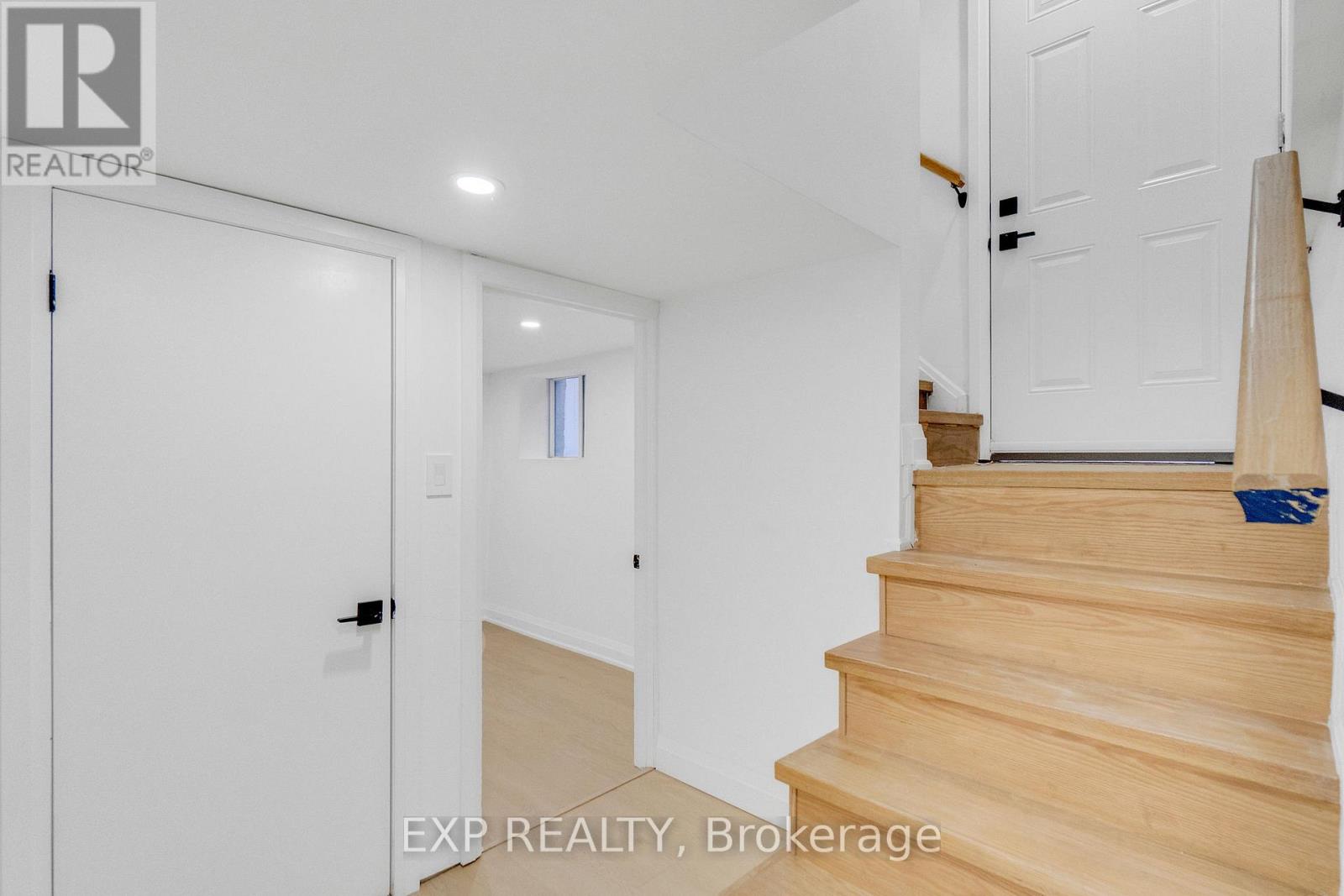 Detached at 64 LANCASTER STREET E, Kitchener