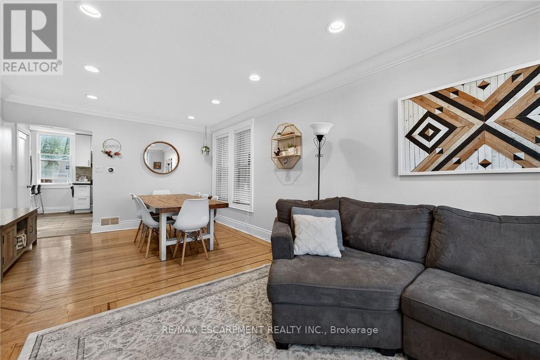 Detached at 179 BURRIS STREET, Hamilton (St. Clair)