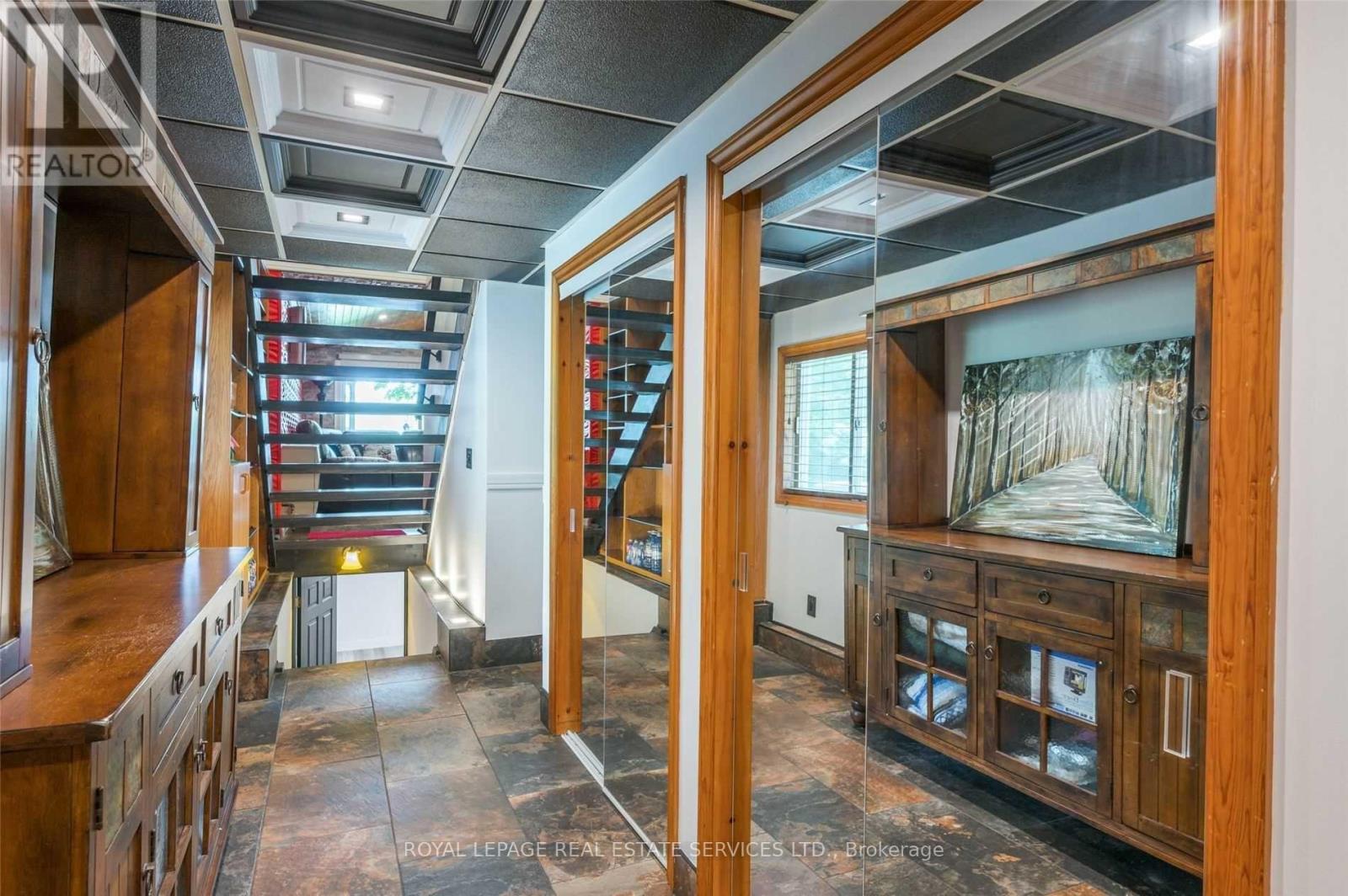 Detached at 15 - 5374 CLOSE POINT ROAD, Hamilton Township