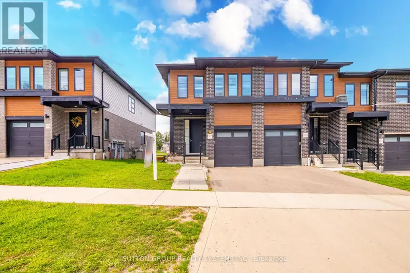 Townhouse at 917 ROBERT FERRIE DRIVE, Kitchener