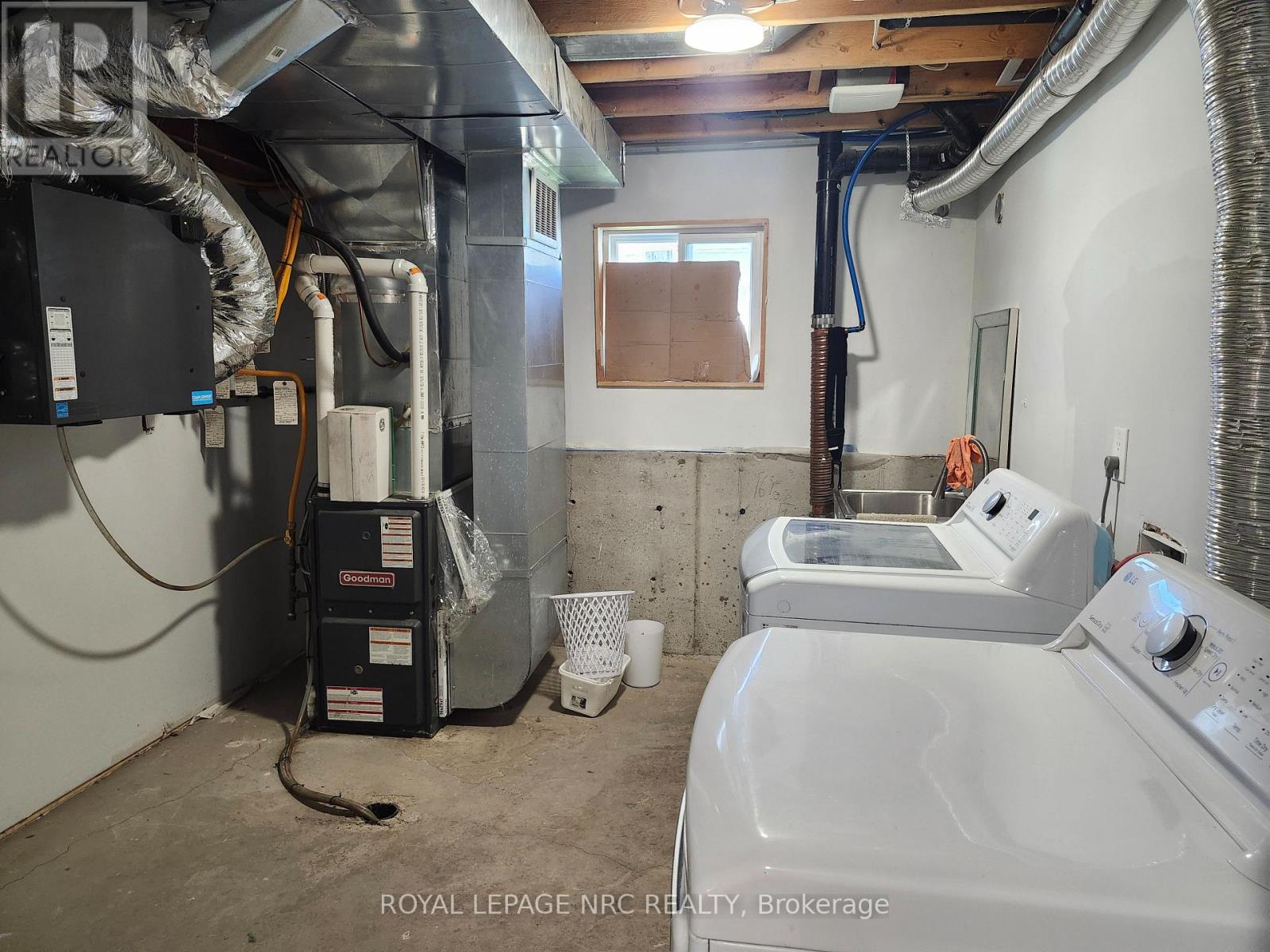 Detached at 220 PORT COLBORNE DRIVE, Port Colborne