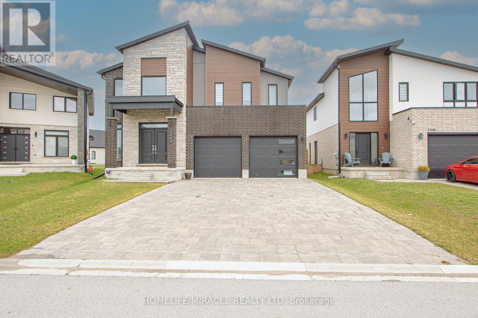 Detached at 1464 MEDWAY PARK DRIVE, London North (North S)