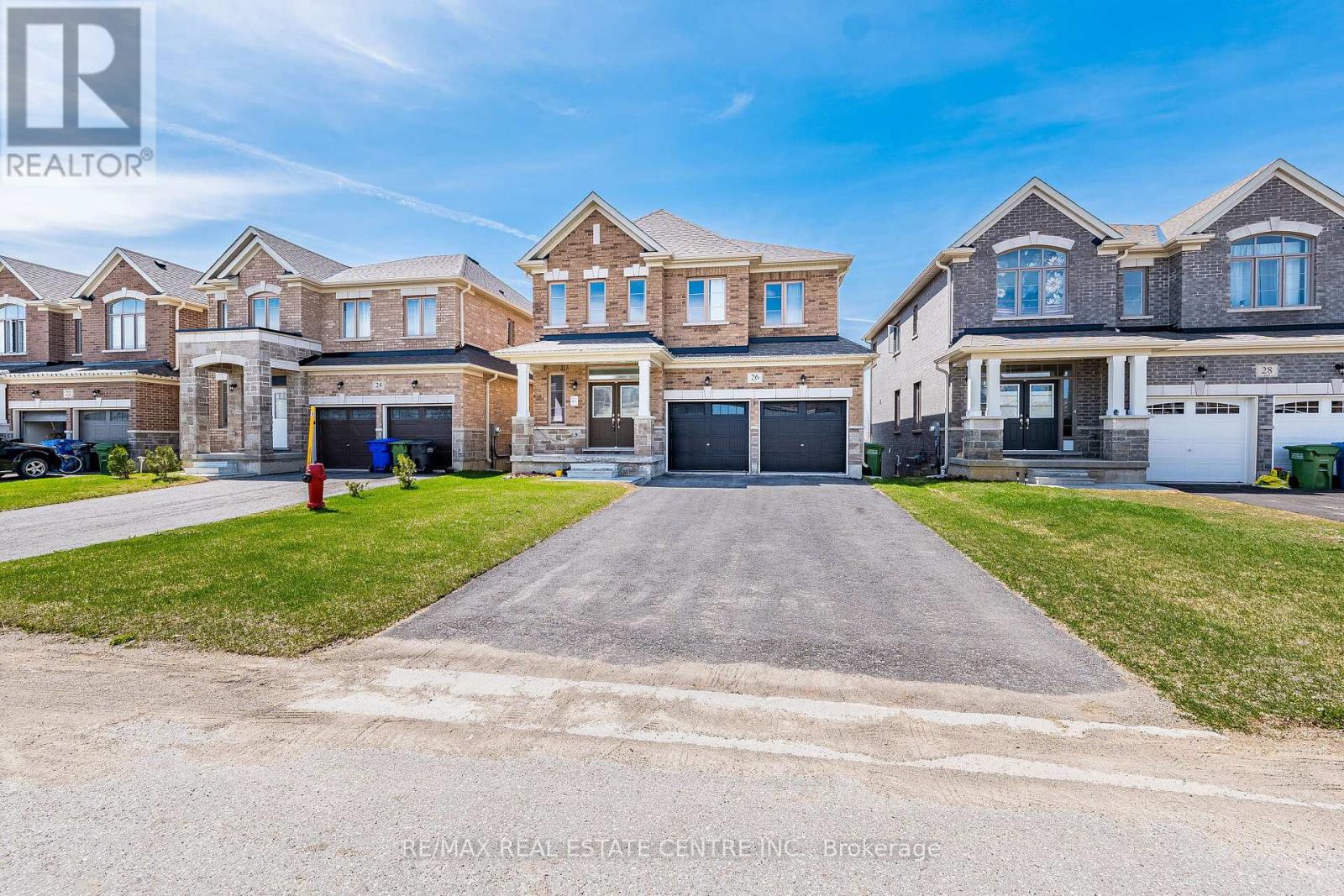 Detached at 26 AITCHISON AVENUE, Southgate