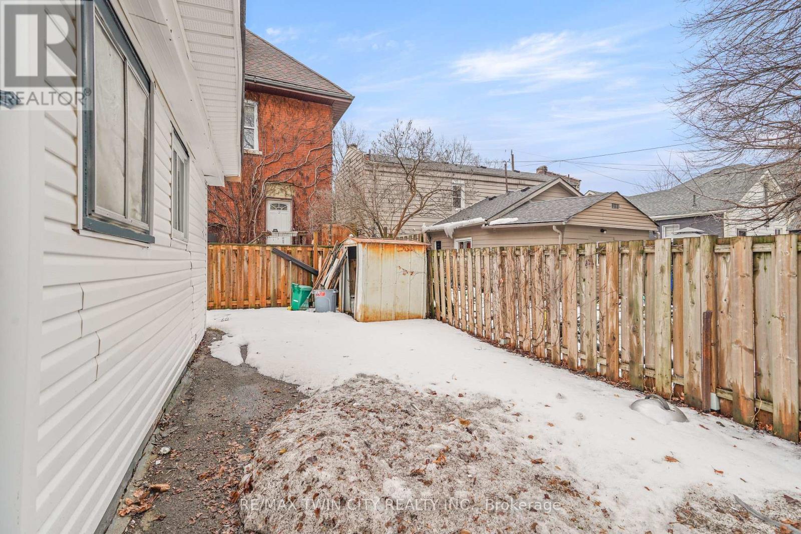 Detached at 276 DALHOUSIE STREET, Brantford