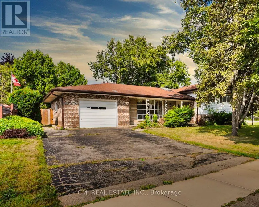 Detached at 74 BRIER PARK ROAD, Brantford