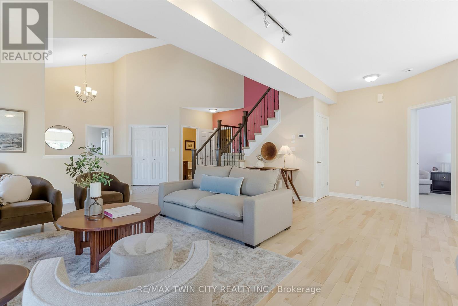 Townhouse at 227 CHESTNUT HILL CRESCENT, Kitchener