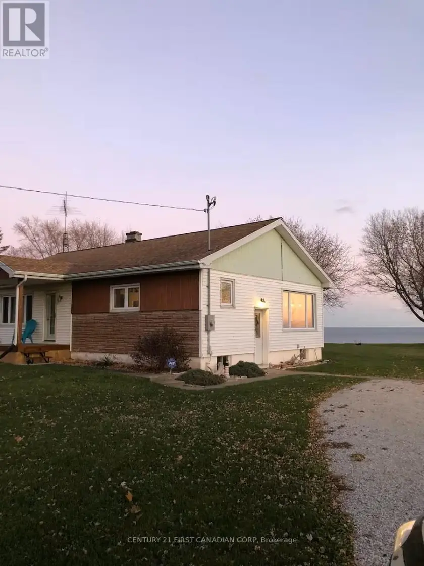 Detached at 4578 TALBOT TRAIL, Chatham-Kent