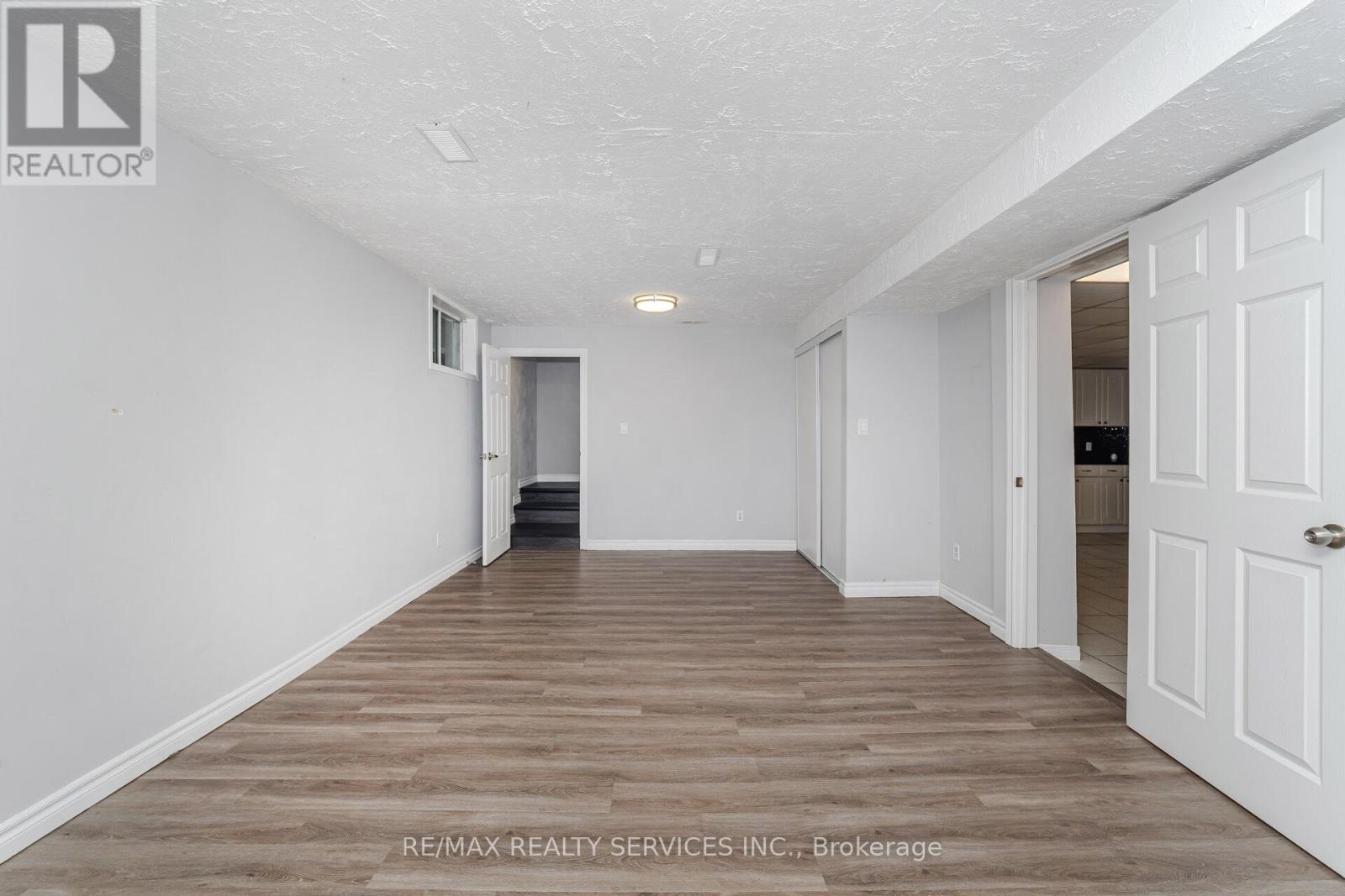 Detached at (LOWER) - 21 BEVERLEY STREET, Waterloo