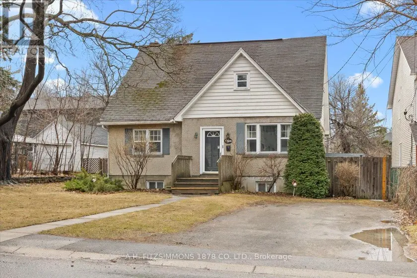 Detached at 564 TWEEDSMUIR AVENUE, Ottawa