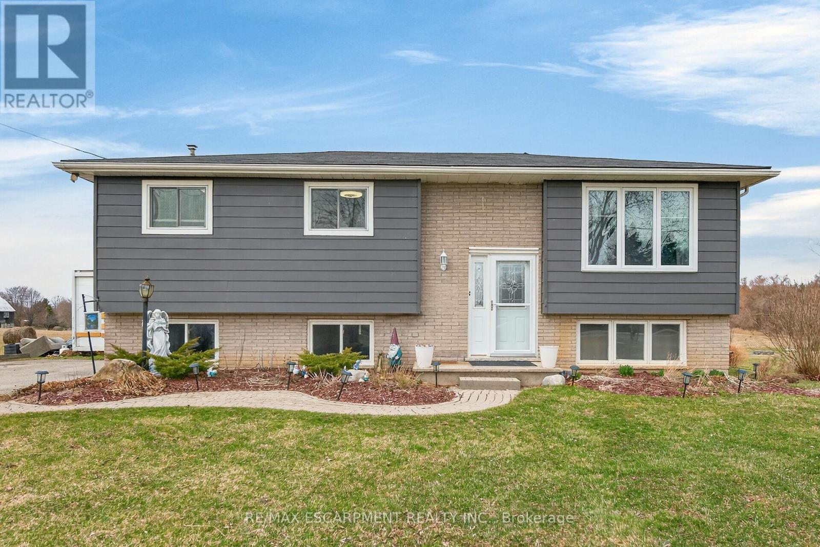 Detached at 1481 NORFOLK COUNTY RD 19 E, Norfolk (Bealton)
