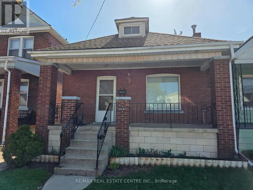 Detached at 214 FAIRFIELD AVENUE, Hamilton
