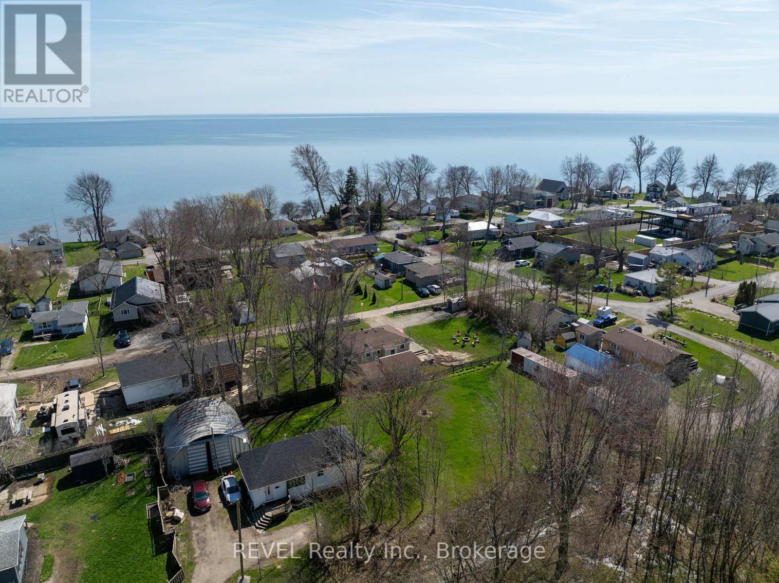 Detached at 11 WALTER DRIVE, Haldimand