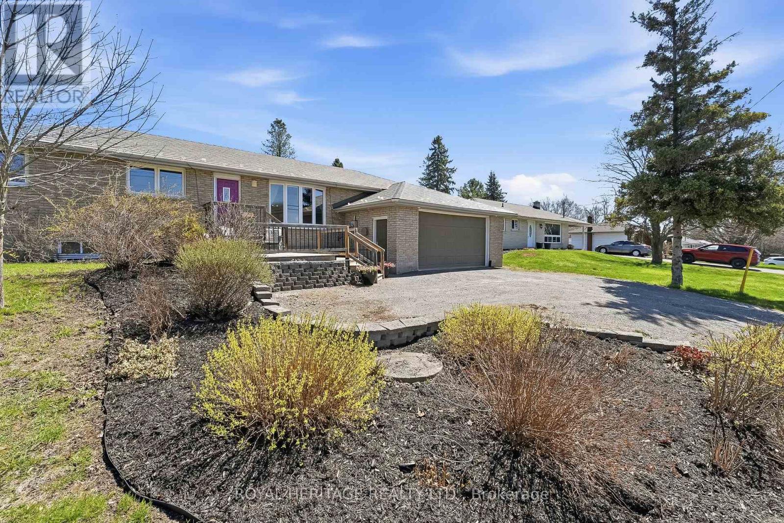 Detached at 2434 WALLBRIDGE LOYALIST ROAD, Quinte West (Sidney Ward)