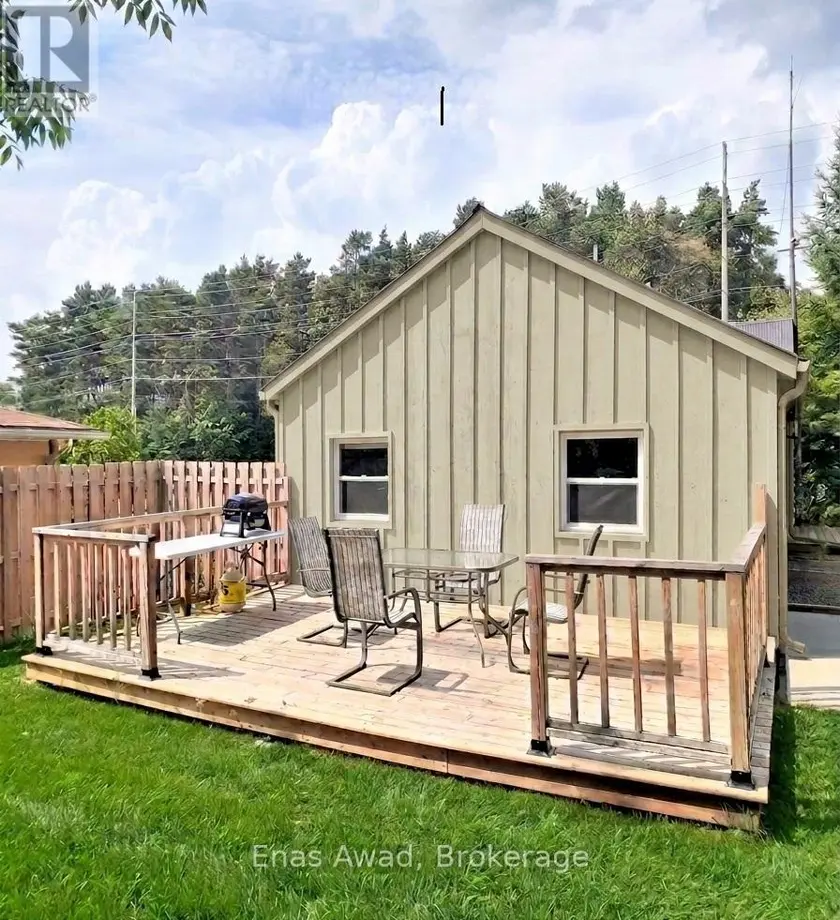Detached at 83 COUNTY RD 1, Prince Edward County