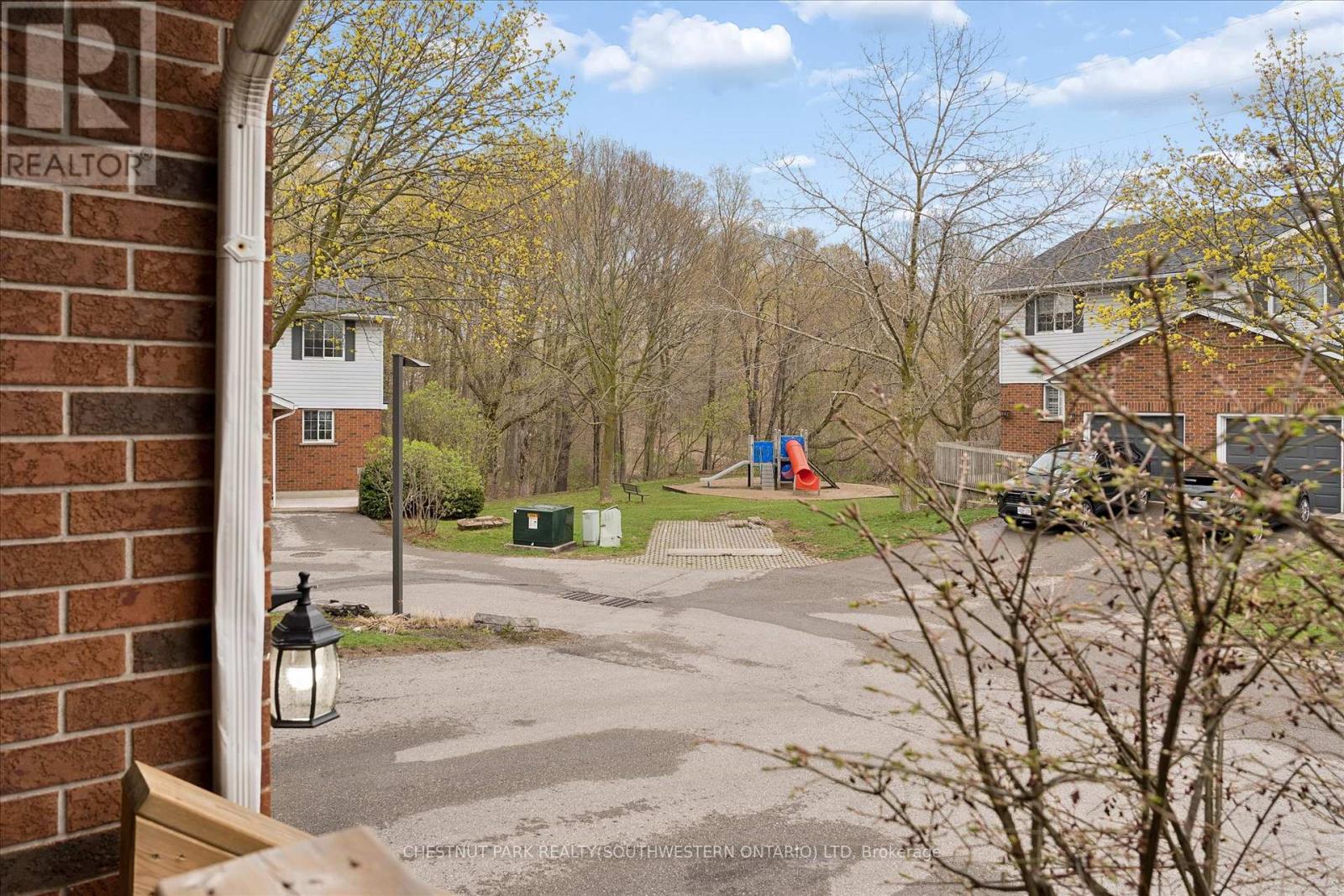 Apartment at 17 - 350 ERBSVILLE ROAD, Waterloo