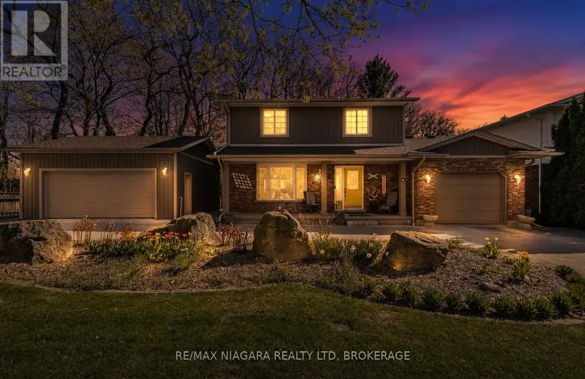 Detached at 143 WELLAND ROAD, Pelham