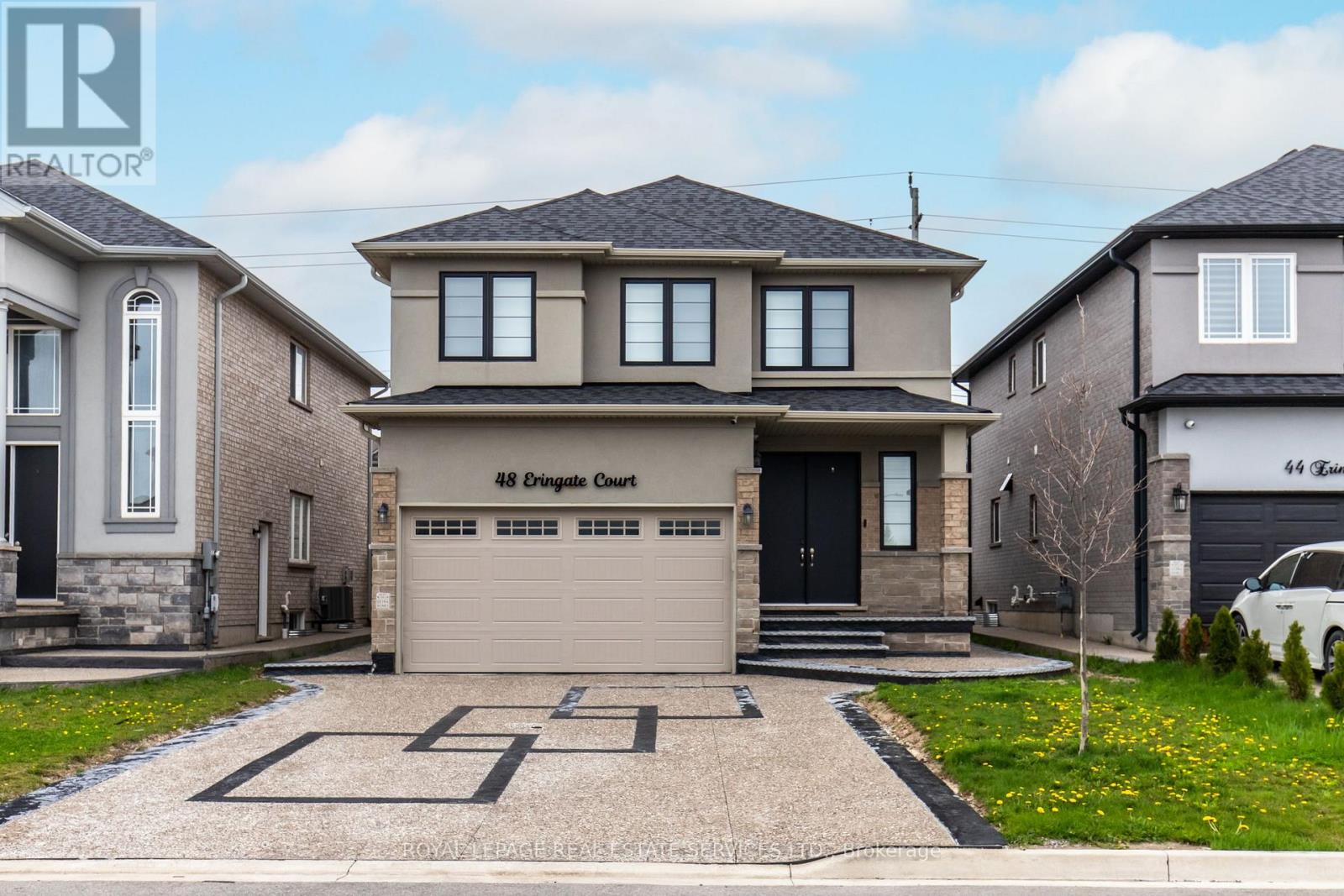Detached at LOWER - 48 ERINGATE COURT, Hamilton (Stoney Creek Mountain)