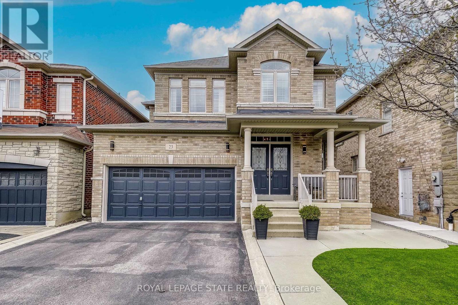 Detached at 23 MCKNIGHT AVENUE, Hamilton (Waterdown)