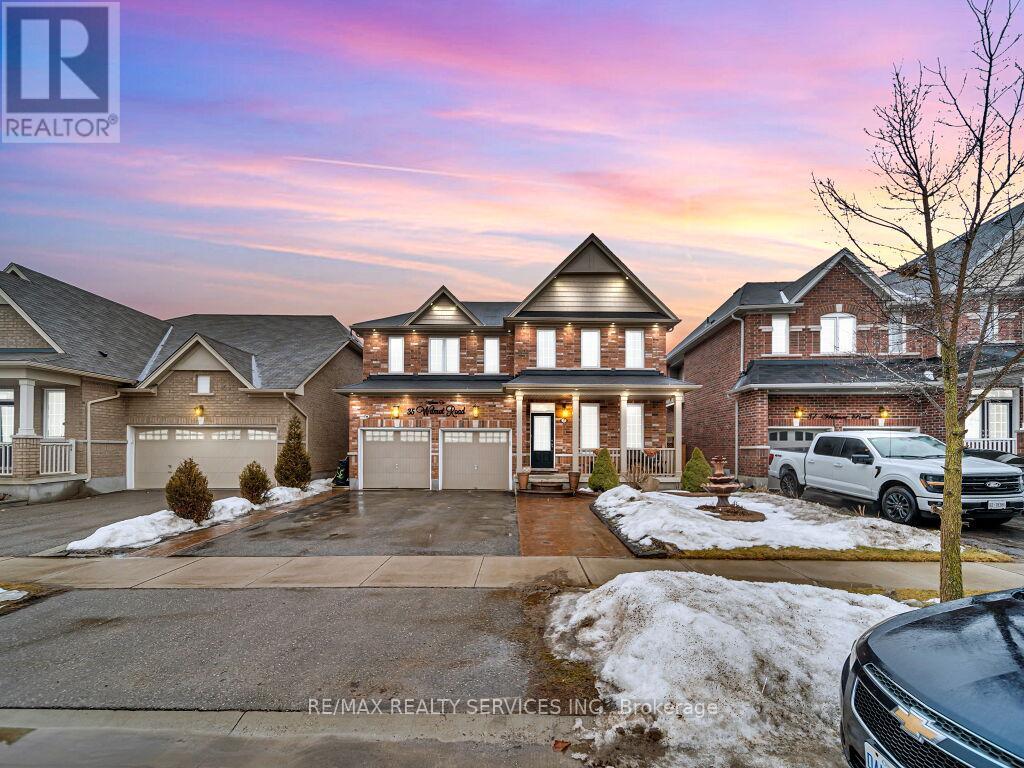 Detached at 35 WILMOT ROAD, Brantford