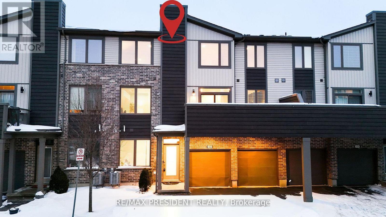 Townhouse at 132 - 1960 DALMAGARRY ROAD, London North (North E)