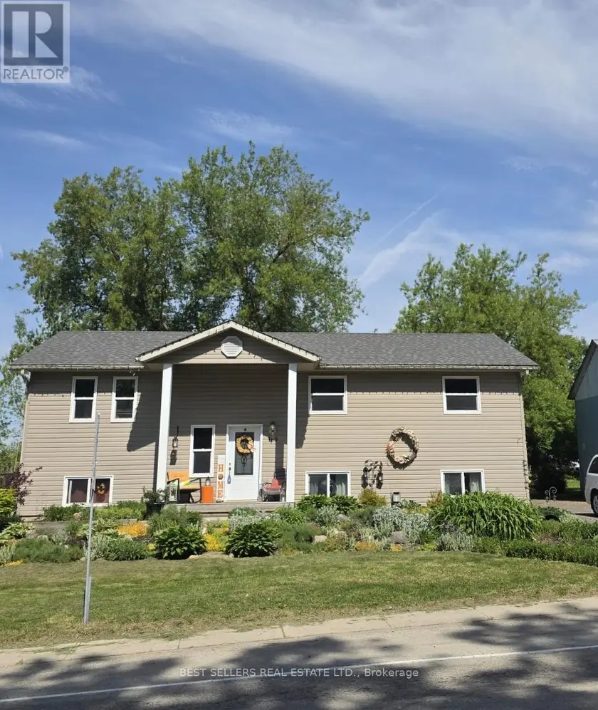Detached at 160 ELORA STREET W, Mapleton