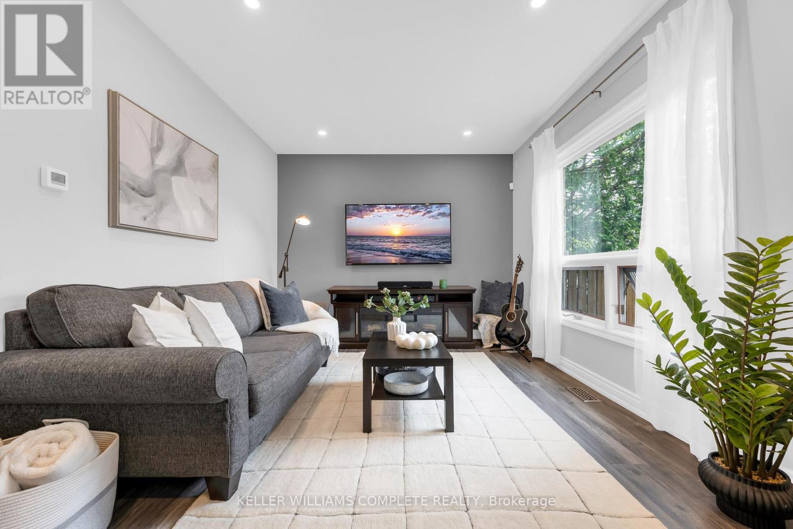 Semi-Detached/Link at 175 WELLINGTON STREET, Brantford