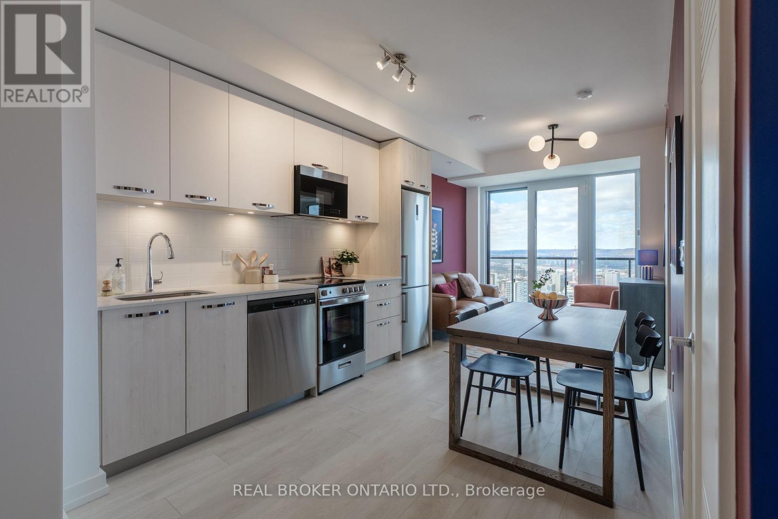 Apartment at 2701 - 75 JAMES STREET S, Hamilton (Corktown)