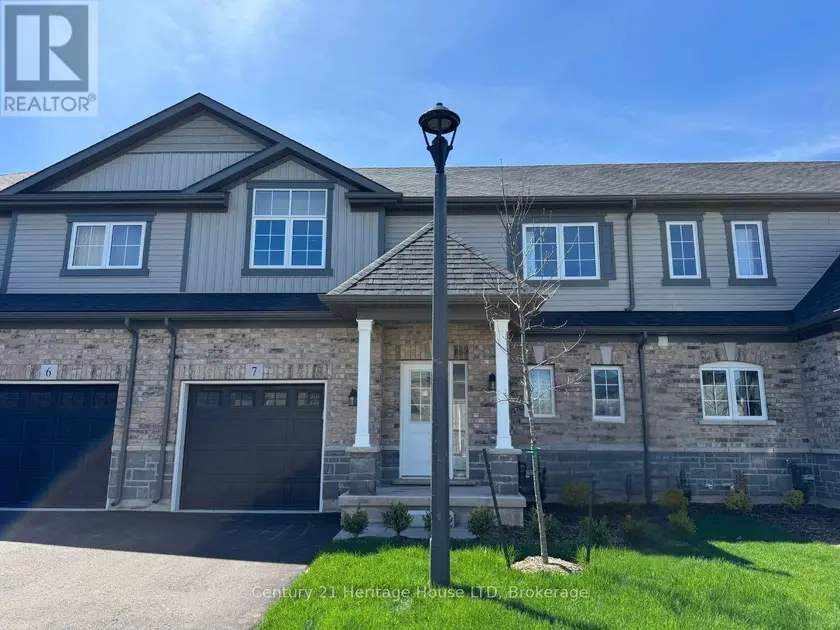 Townhouse at 7 - 397 GARRISON ROAD, Fort Erie