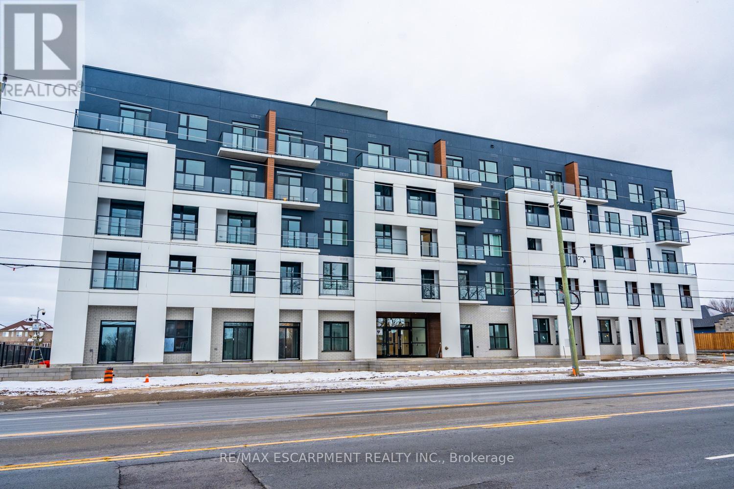Apartment at 213 - 1936 RYMAL ROAD E, Hamilton