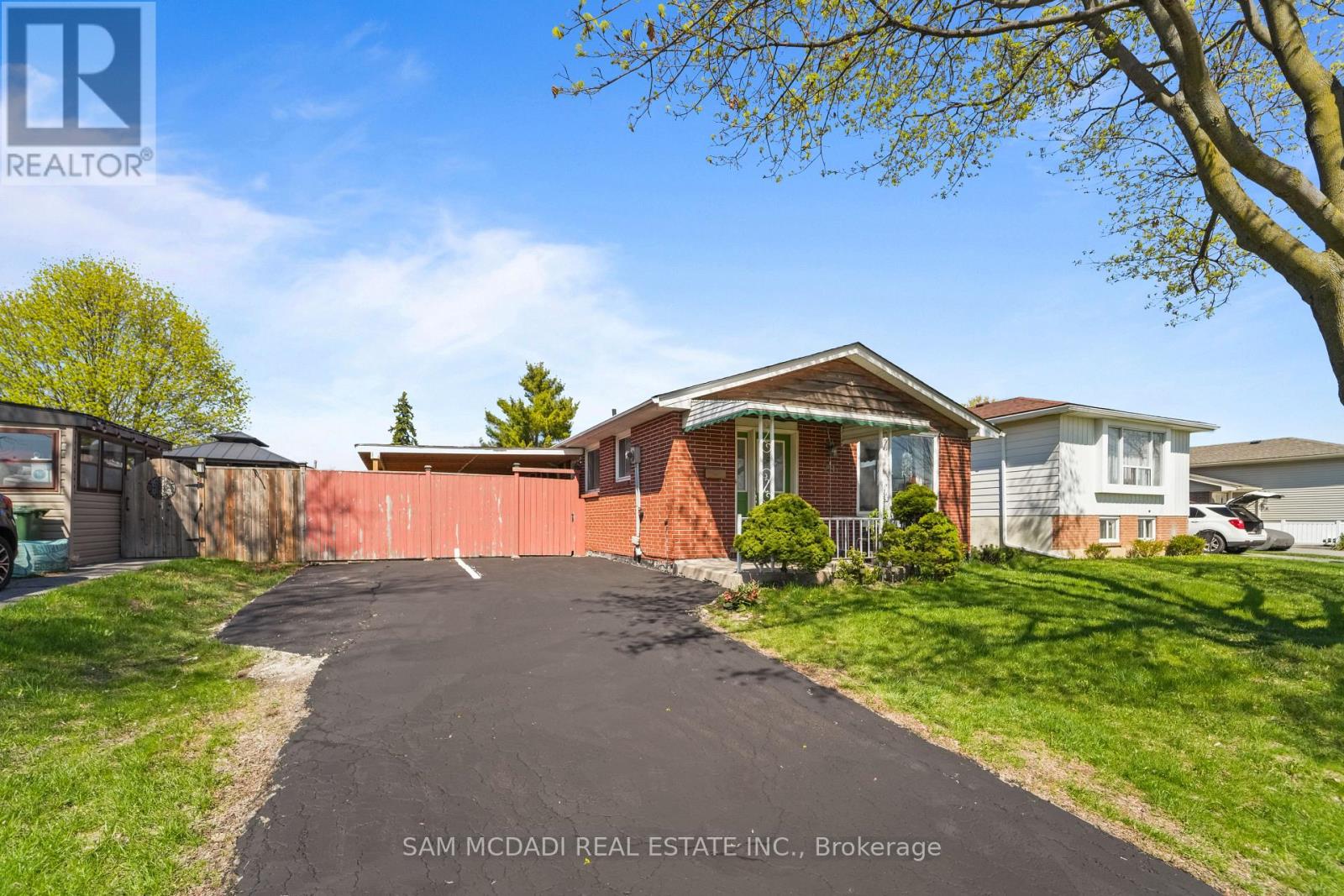 Detached at 79 LOCHEED DRIVE, Hamilton (Lisgar)