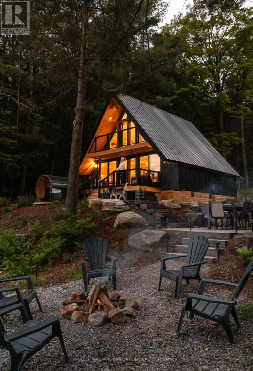 Detached at 201 N MENOMINEE LAKE ROAD, Huntsville