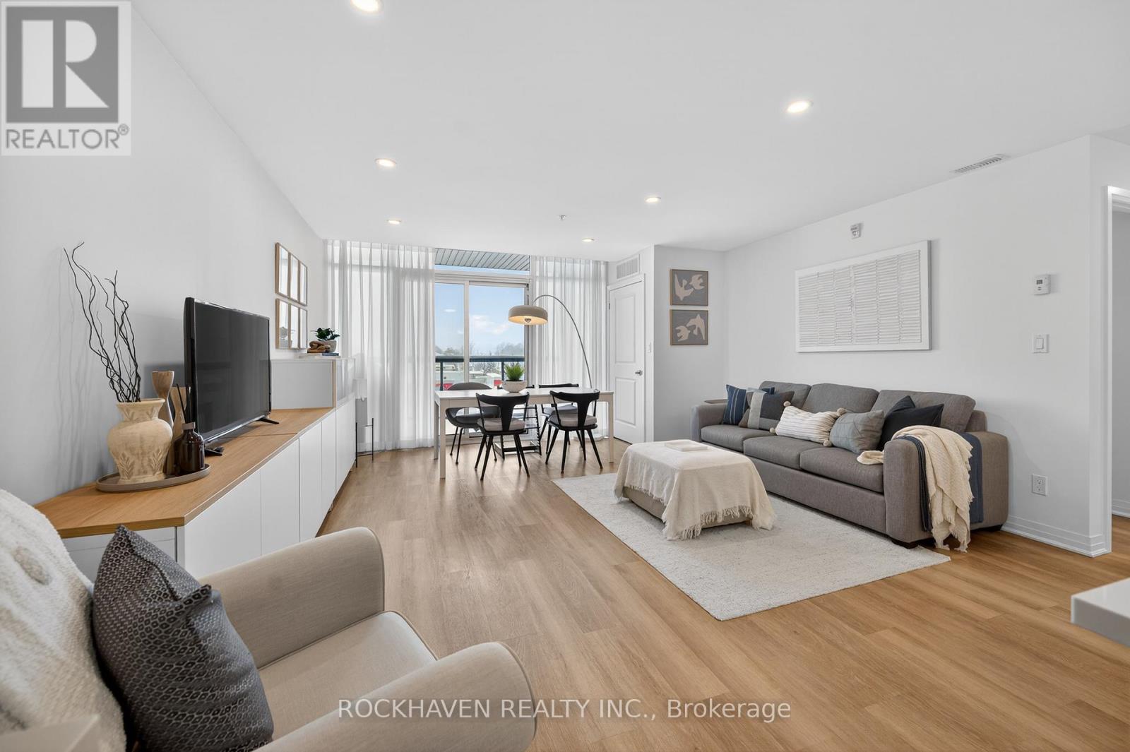 Apartment at 503 - 5 HAMILTON STREET N, Hamilton