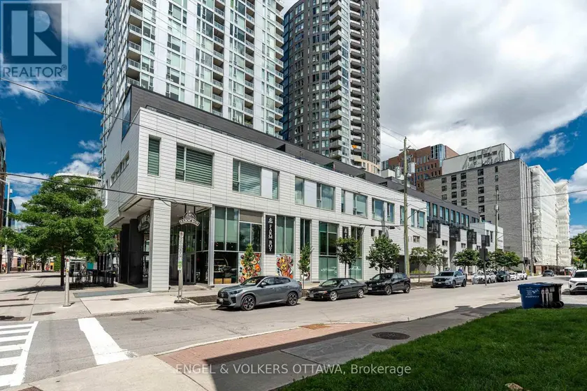 Apartment at 207 - 197 LISGAR STREET, Ottawa