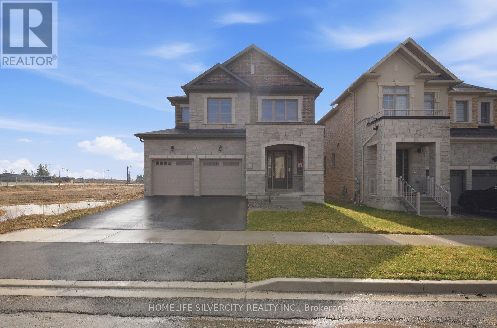 Detached at 1 DORE DRIVE, Brantford