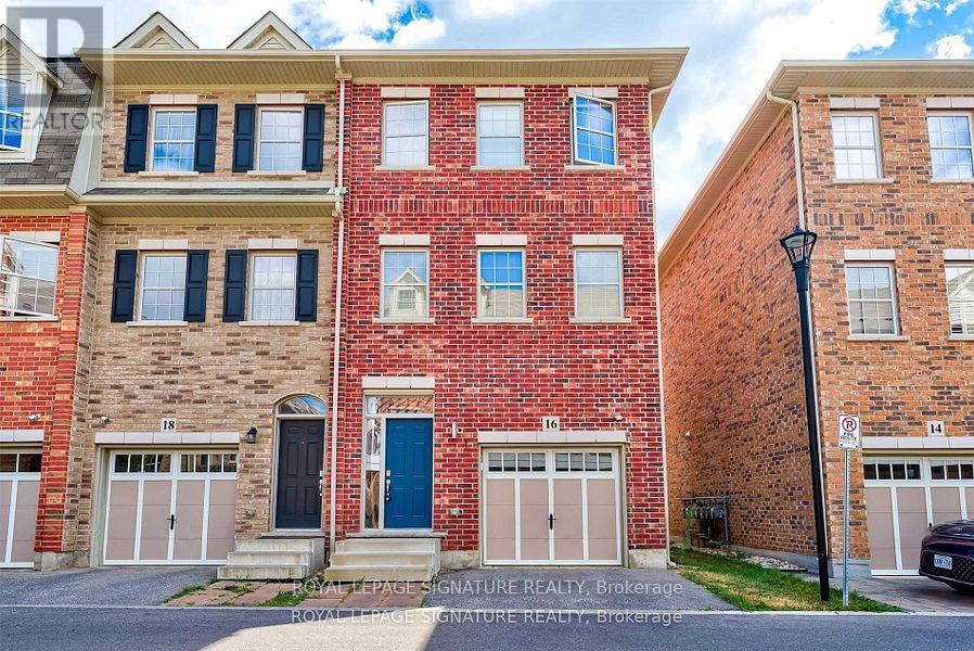 Townhouse at UPPER - 16 WHITEHAVEN LANE, Kitchener