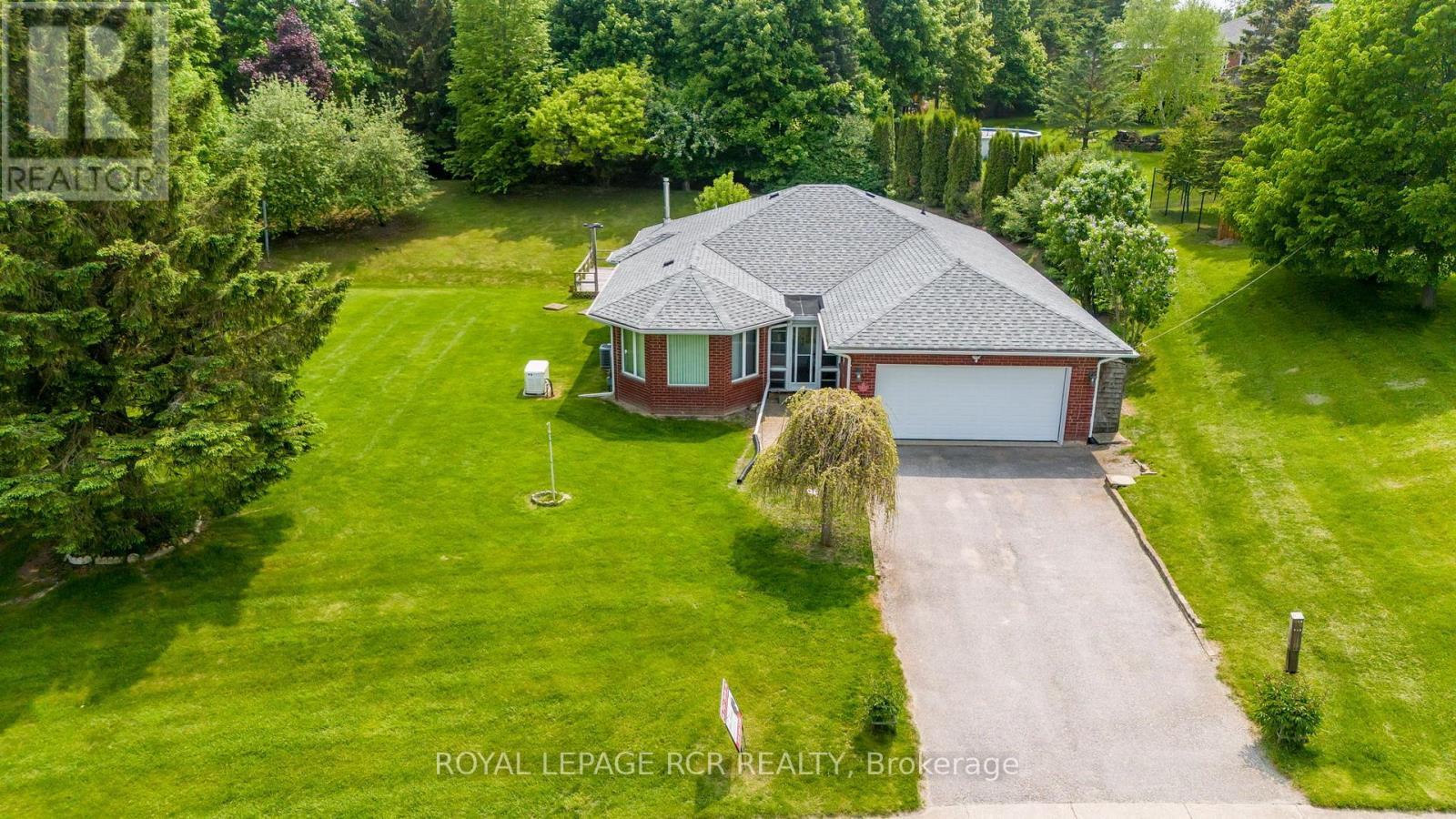 Detached at 3 HENRY STREET, Amaranth