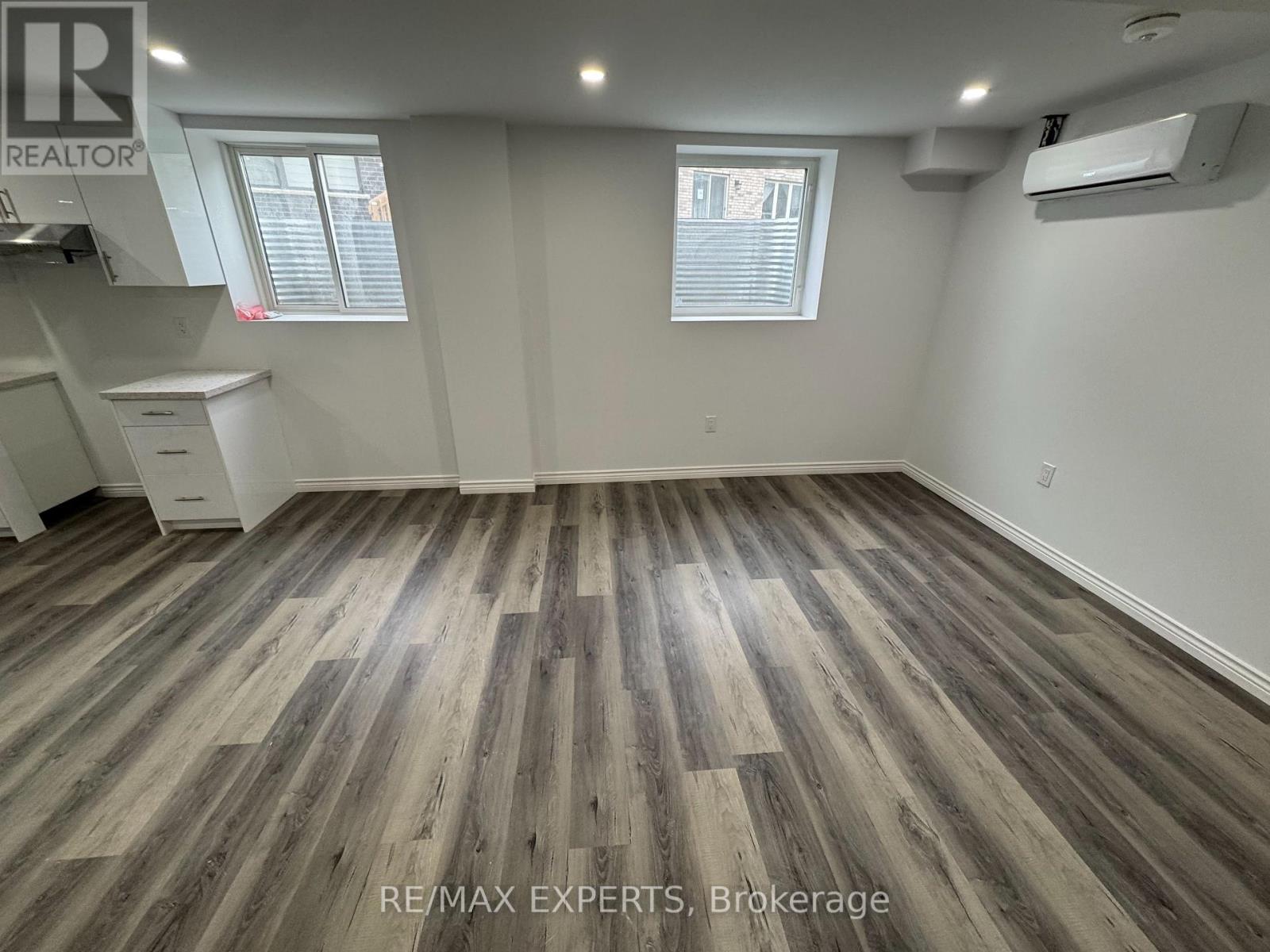 Detached at LOWER 2 - 81 MCKERNAN AVENUE, Brantford
