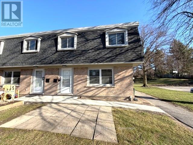 Townhouse at 10 - 76 BORDEN PARKWAY, Kitchener