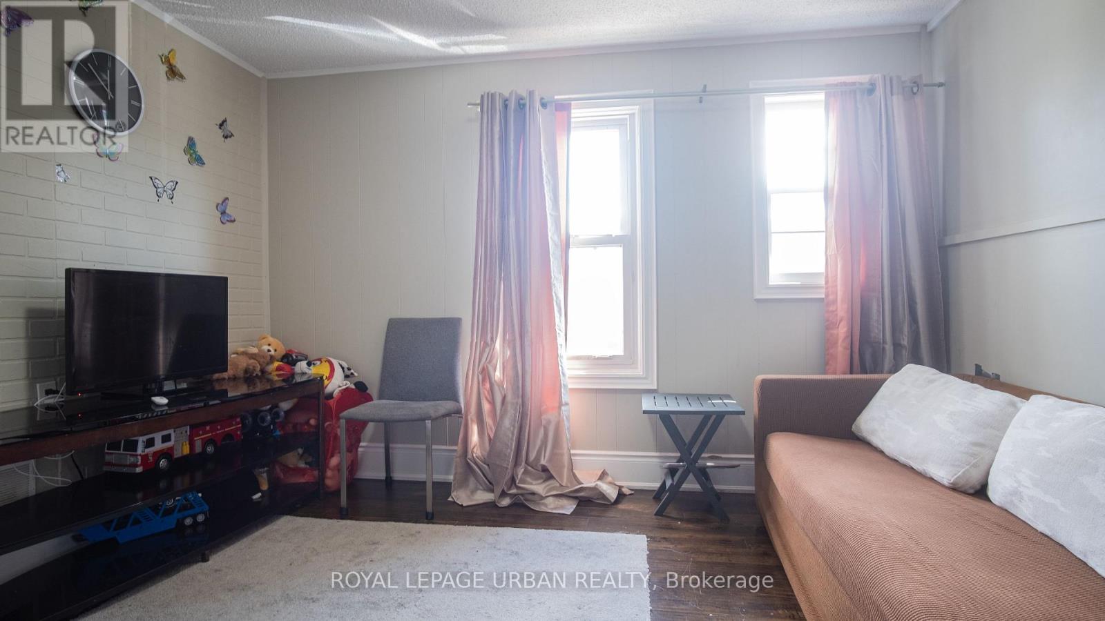 Detached at REAR - 36 WELLAND STREET, Welland