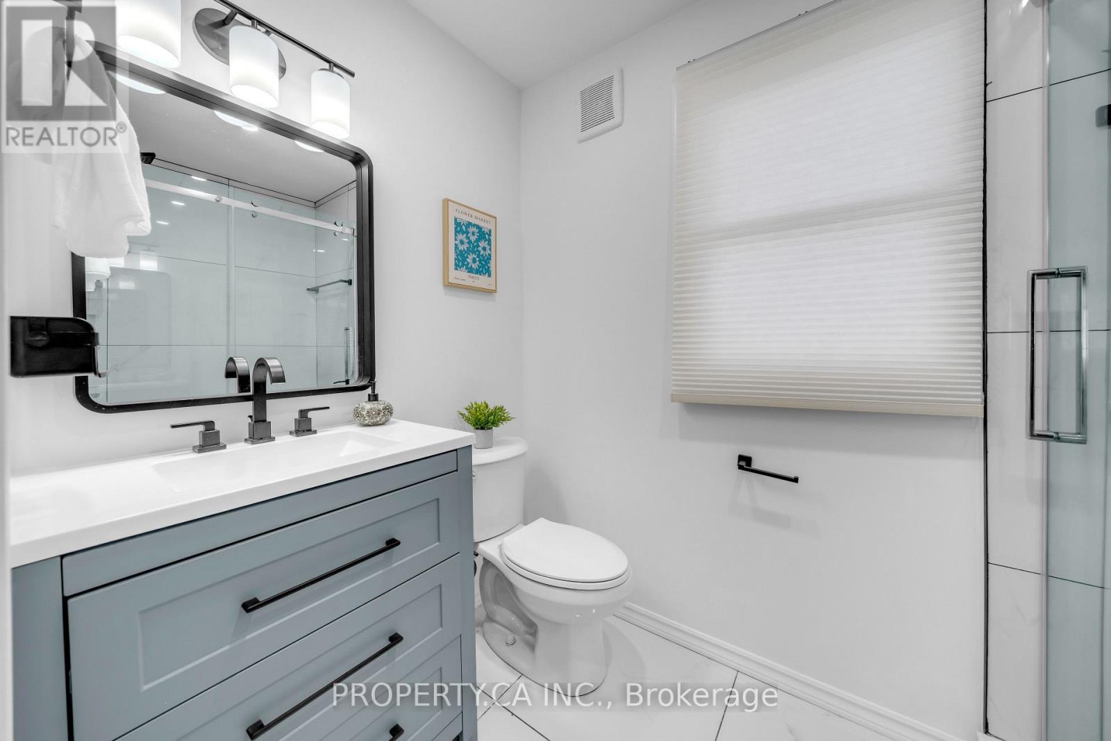 Detached at 7063 MCGILL STREET, Niagara Falls