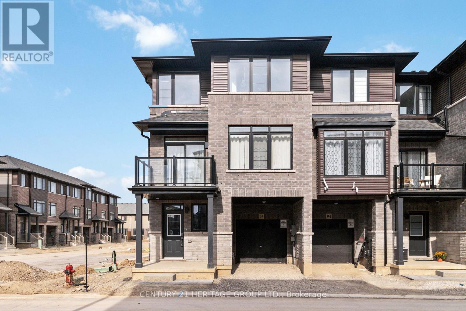 Townhouse at 93 - 461 BLACKBURN DRIVE, Brantford
