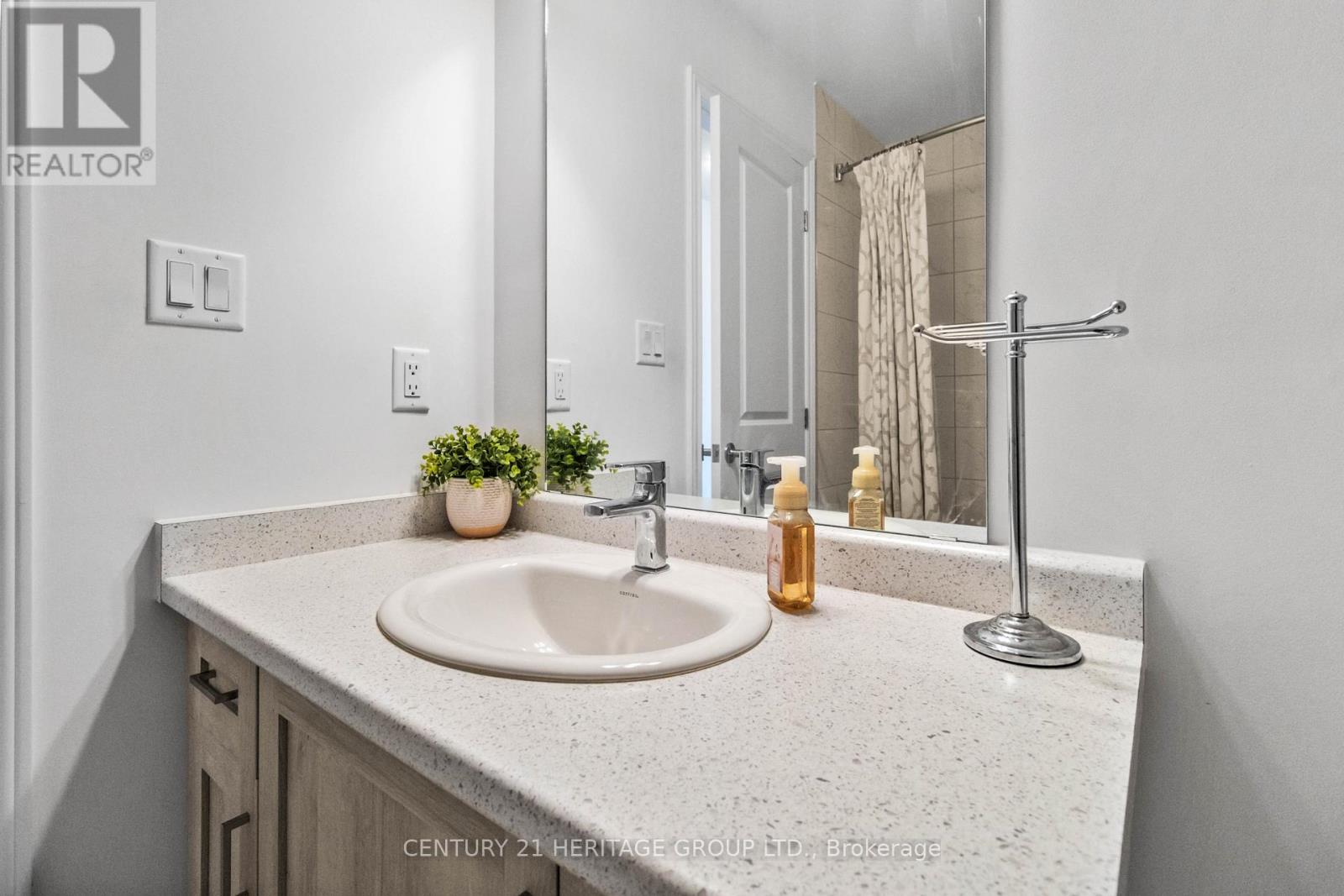 Townhouse at 93 - 461 BLACKBURN DRIVE, Brantford