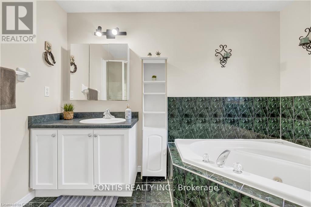 Detached at 40 ALDERSON DRIVE, Cambridge