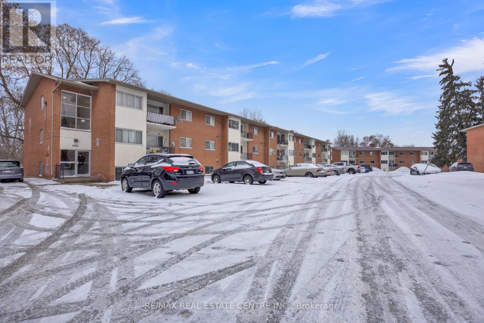 Apartment at 308 - 1172 HAMILTON ROAD, London East (East O)
