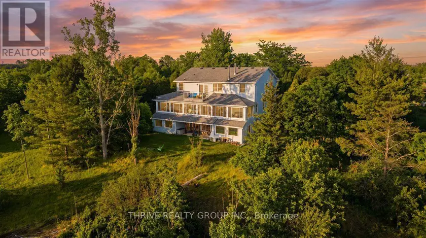 Detached at 24992 CRINAN LINE, West Elgin