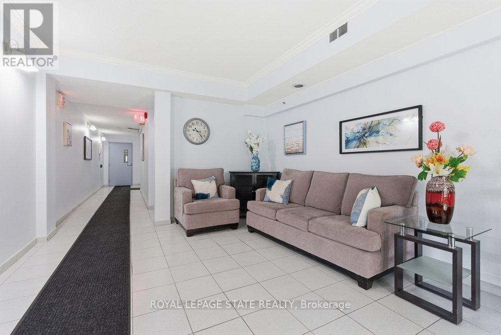 Apartment at 302 - 966 QUEENSTON ROAD, Hamilton