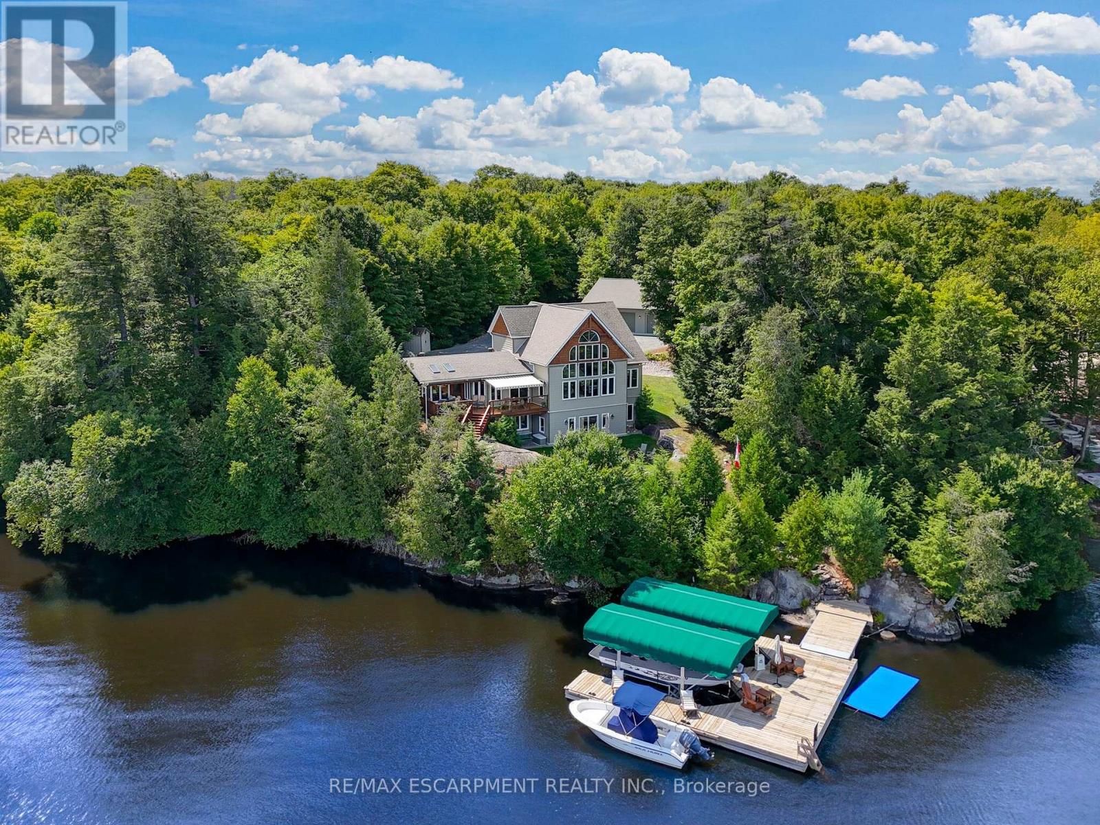 Detached at 36 MANITOUWABING ESTATES ROAD, McKellar