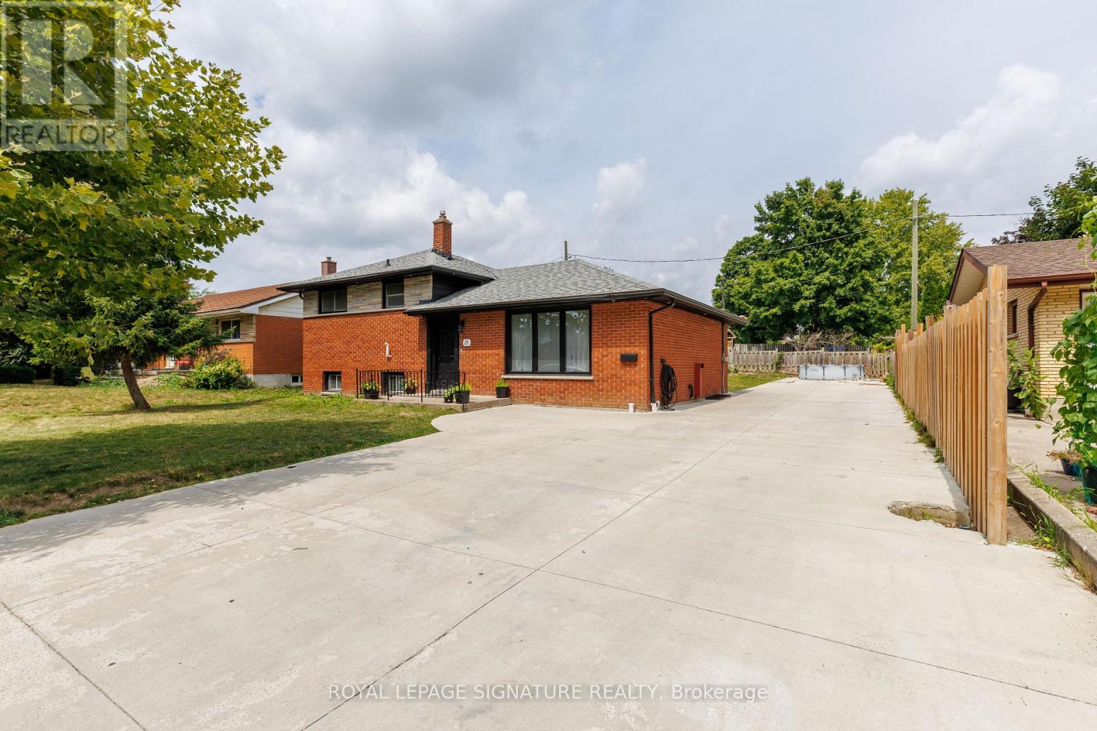 Detached at 18 SILVERDALE CRESCENT, London South (South T)